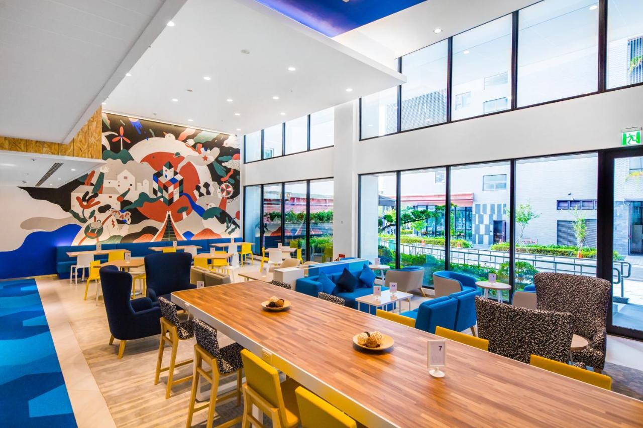 Holiday Inn Express Taichung Fengchia, an IHG Hotel Exterior foto